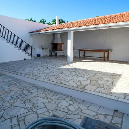 Seaing House Villa Falca Exterior photo